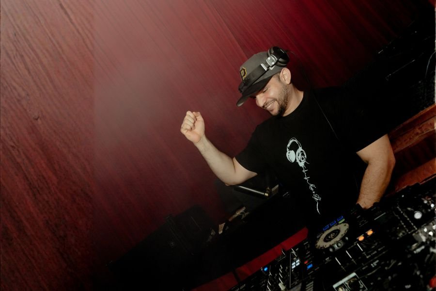 CTG Nightlife Experience - Image 4
